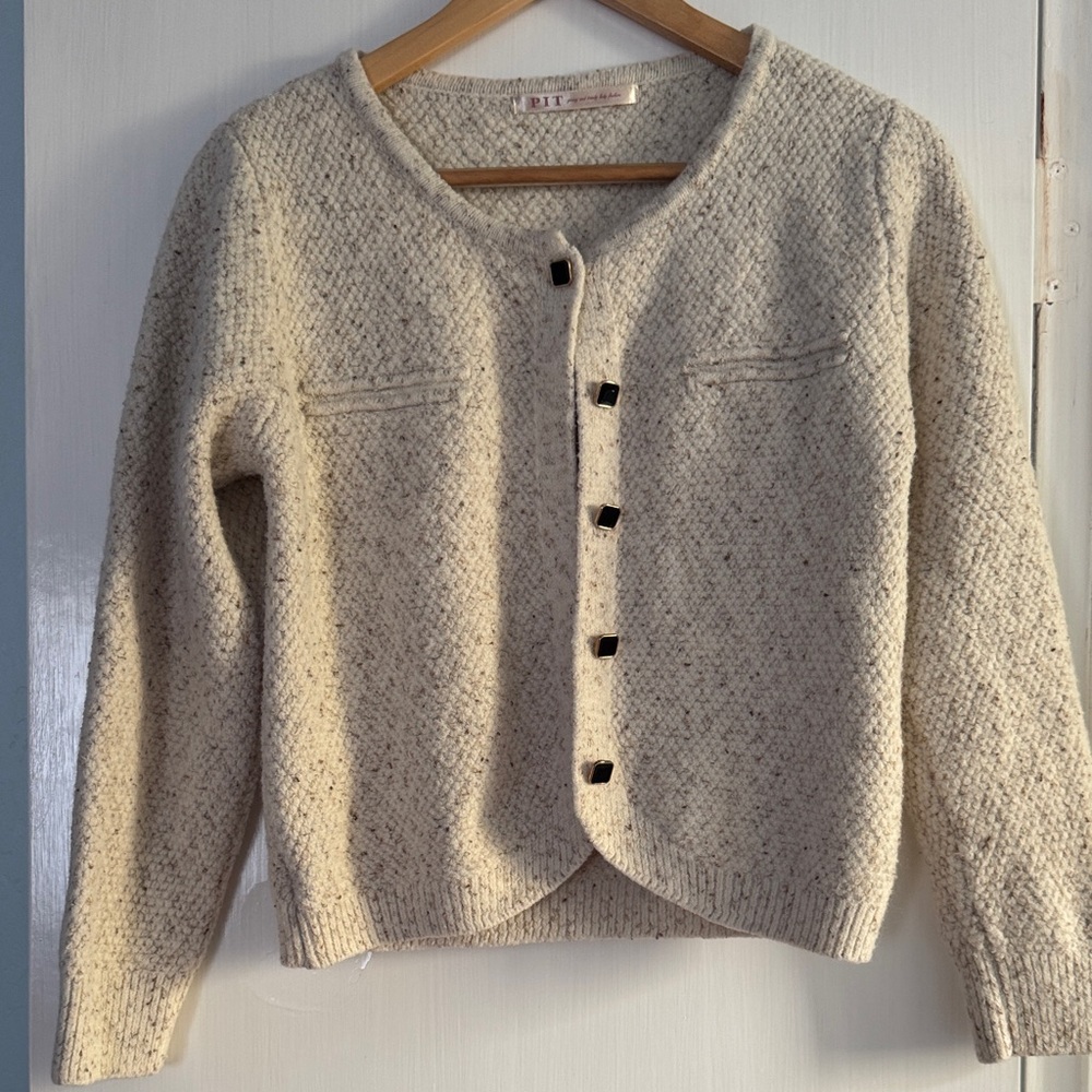 Women cardigan